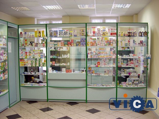 Прилавок для аптеки сделан длиной 120 см, что весьма удобно для фармацевта.