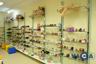 19 Оборудование для продажи детской обуви магазин "Аленка"